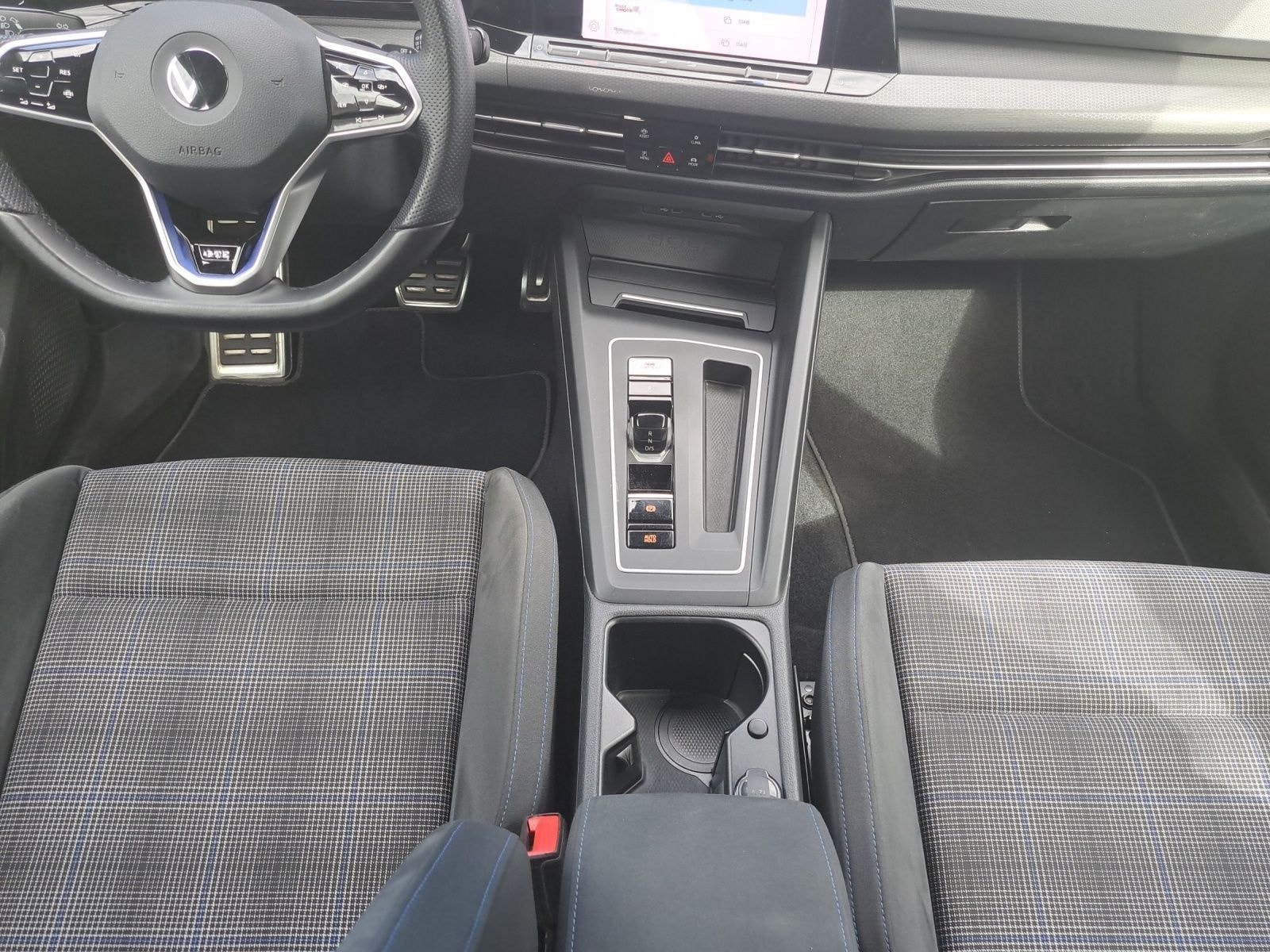 Volkswagen Golf GTE 1.4 eHybrid LED*Navi*AHK*DAB+*Digital*E foto 7