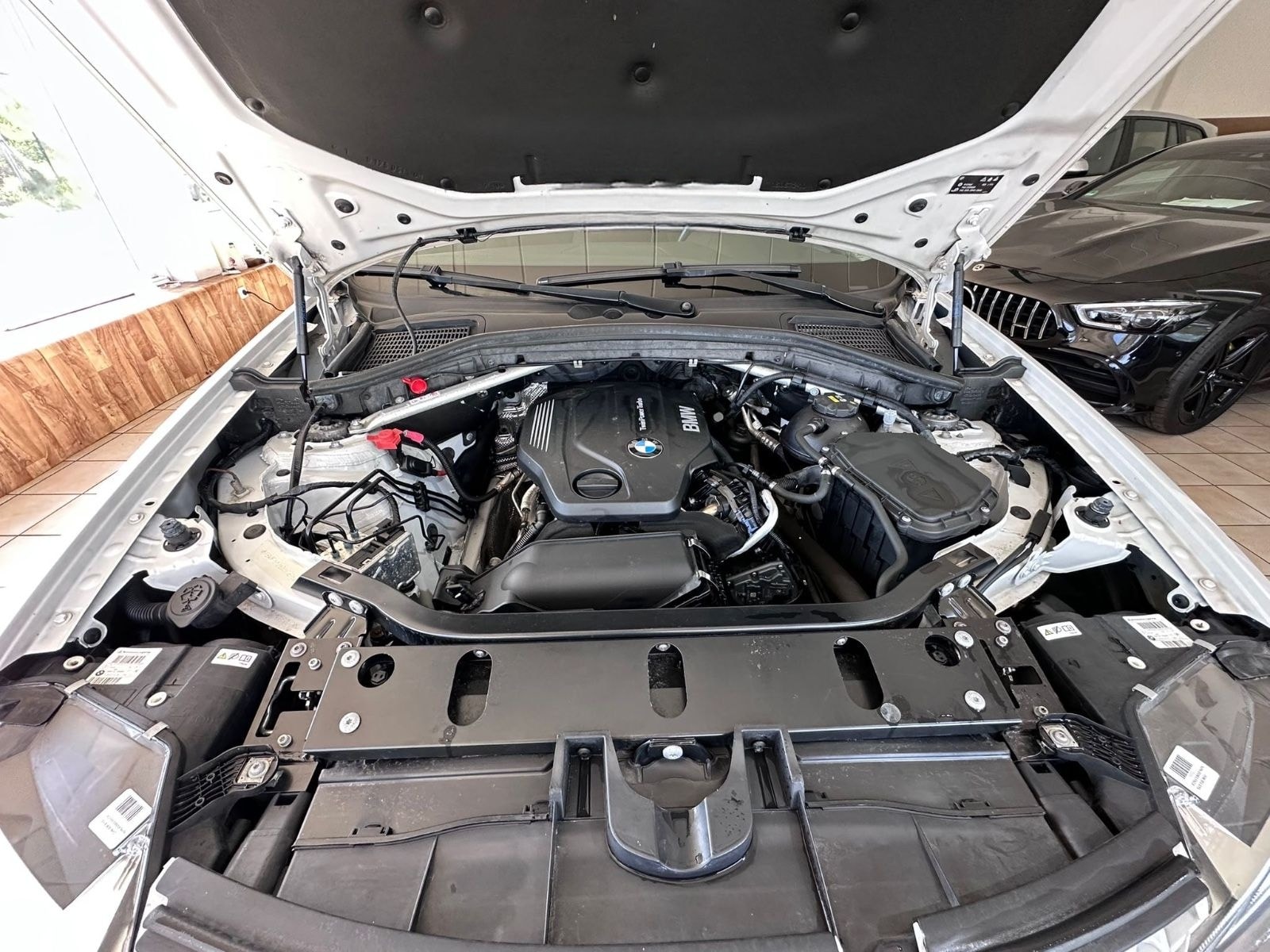 BMW X3 xDrive 20 d xLine Leder xenon AHK Navi Euro6 foto 4