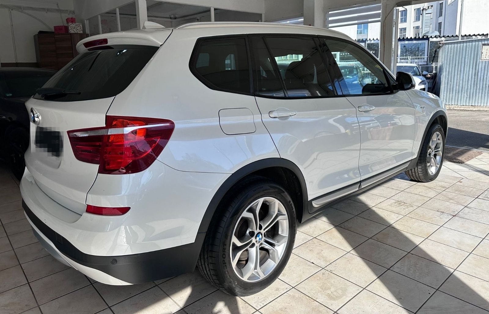 BMW X3 xDrive 20 d xLine Leder xenon AHK Navi Euro6 foto 10