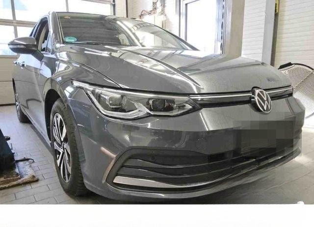 Volkswagen Golf VIII 2.0 TDI ACTIVE DSG Kamera Pano AHK uvm foto 3