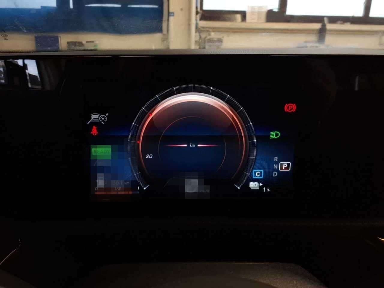 Mercedes-Benz A 250 e Lim. Progressive ACC BLIS HuD Key LED La foto 9