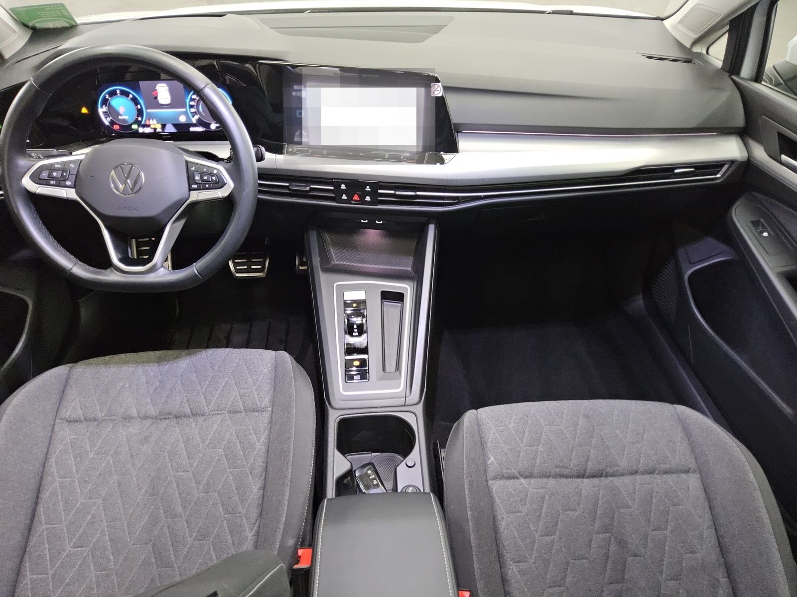 Volkswagen Golf-8 2.0 TDI Move Navi LED+ DC-Pro Pano HuD foto 5