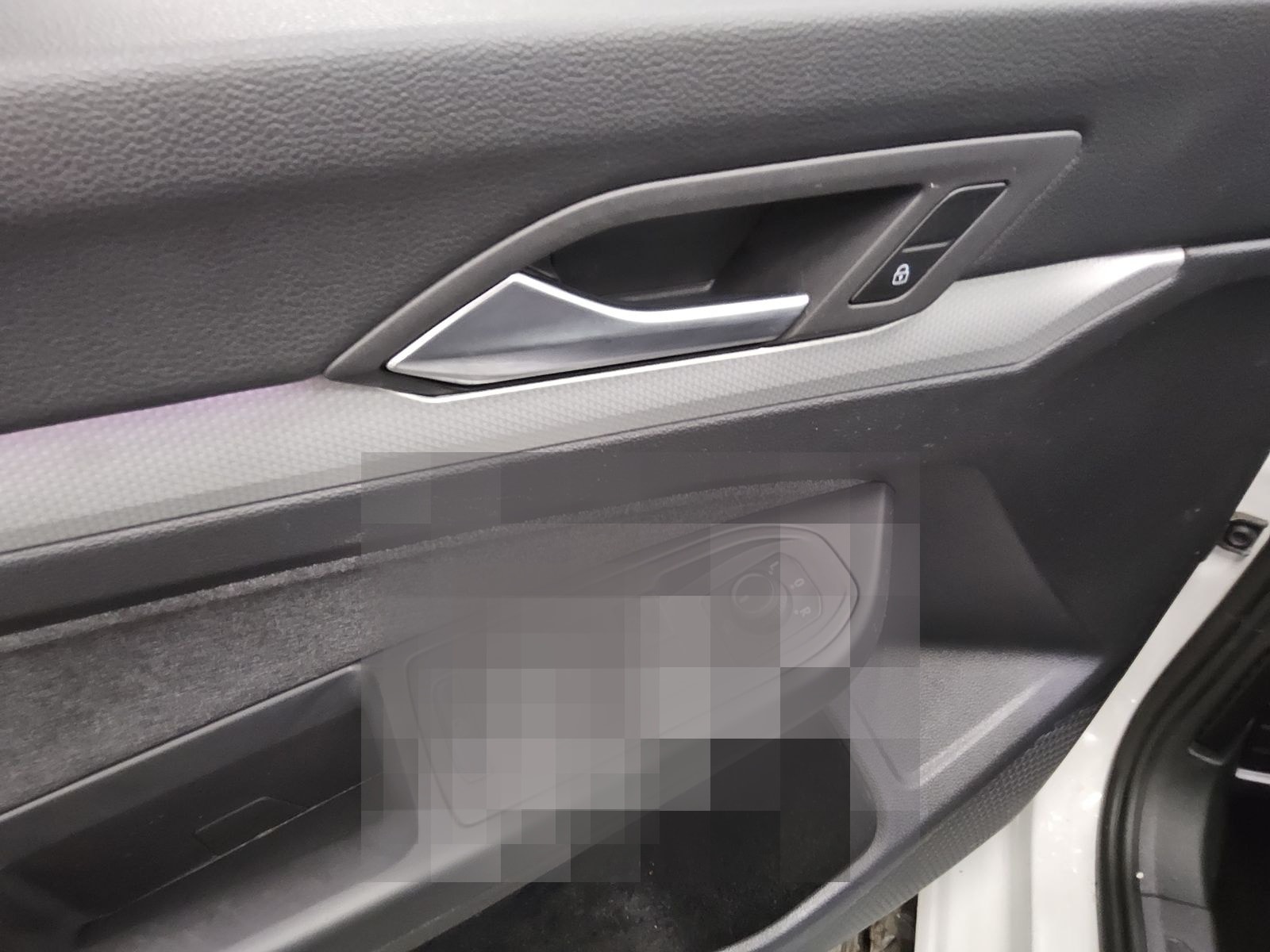 Volkswagen Golf-8 2.0 TDI Move Navi LED+ DC-Pro Pano HuD foto 10