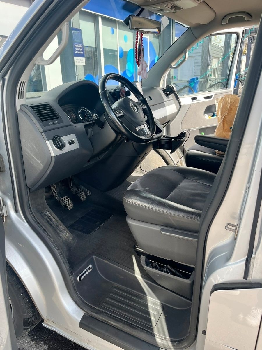 Volkswagen T5 Bus Multivan Edition 25 T5.1 foto 11