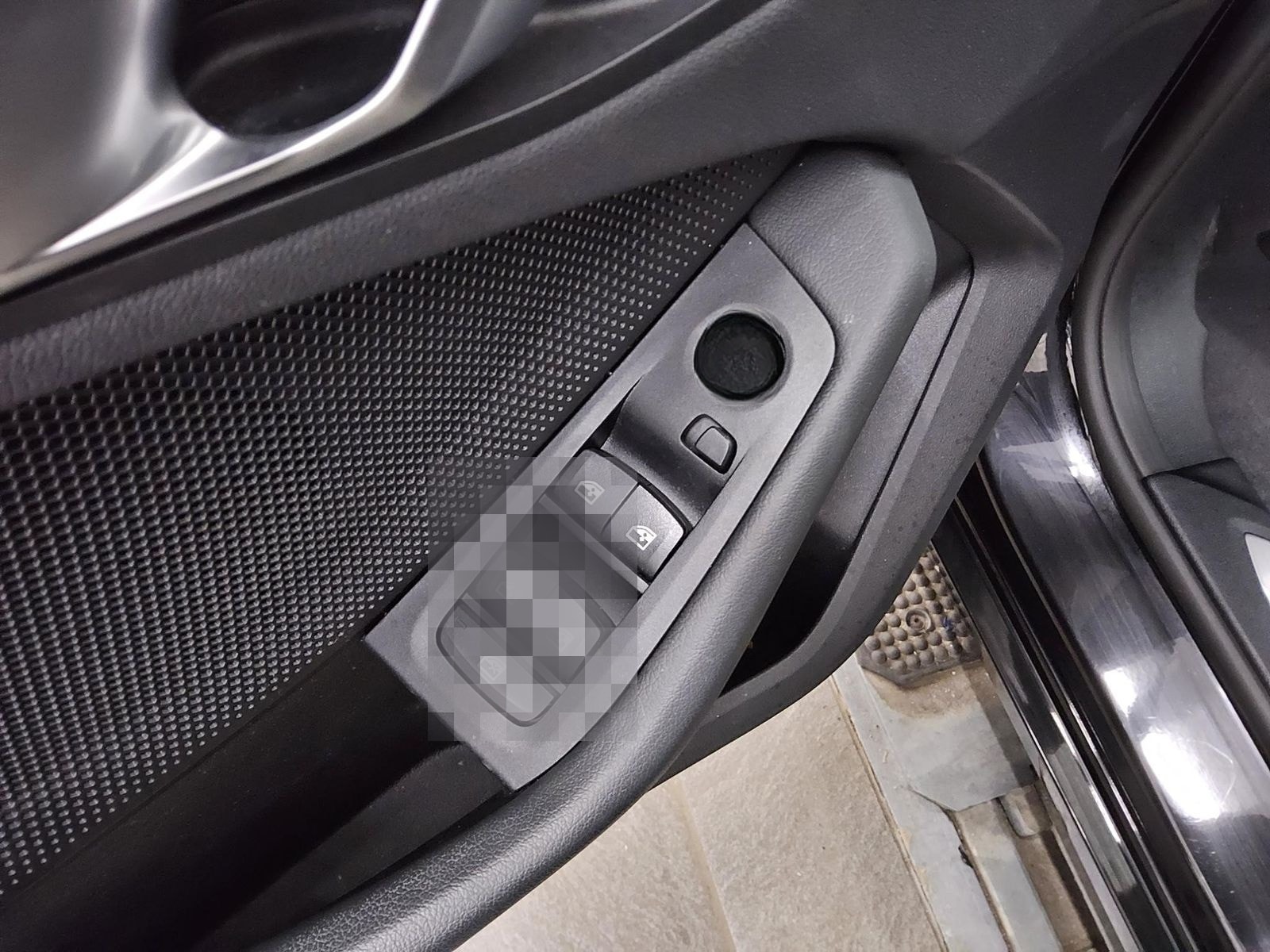 BMW 118dA Advantage Navi LED LC-Pro ACC Shz foto 10