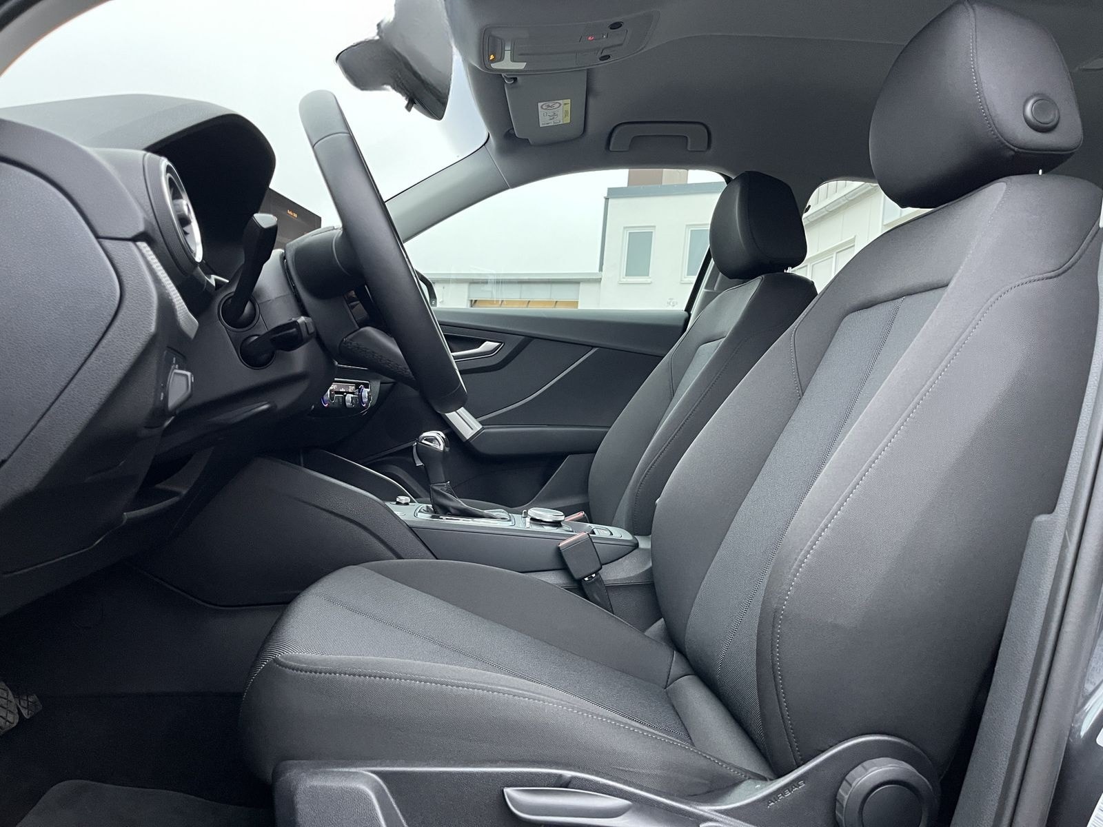 Audi Q2 35 1.5 TFSI S tronic 135€ m.20% Anz. 17Zoll P foto 11