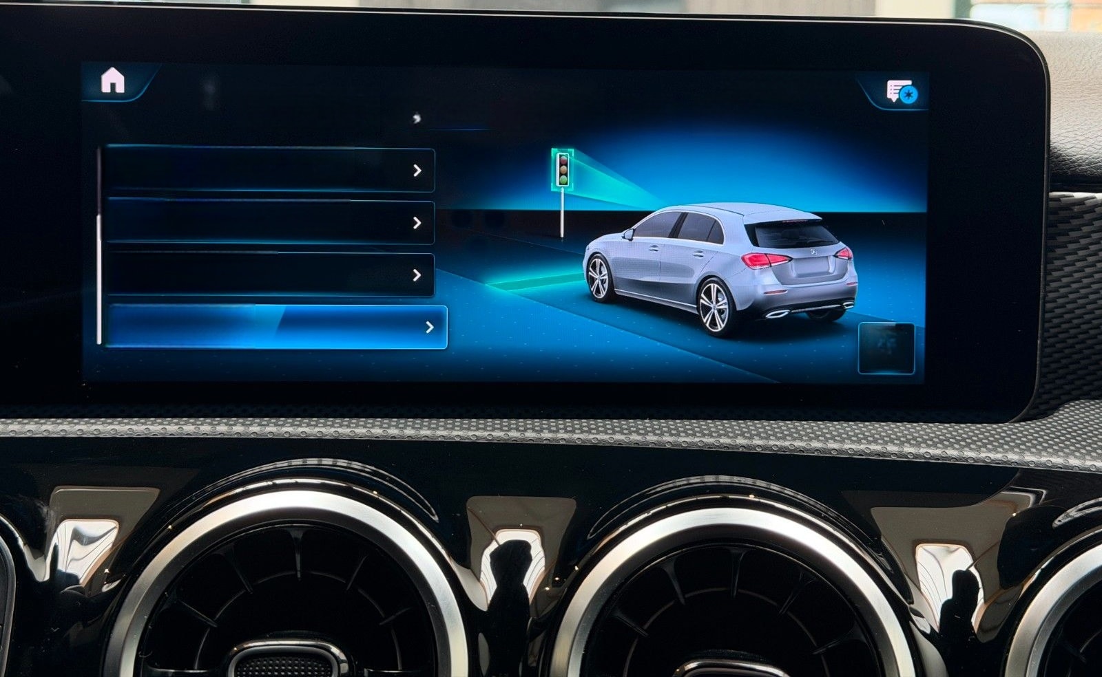 Mercedes-Benz A 200d 8G-DCT Progressive 150PS LED/ASSIST+/MBUX foto 17