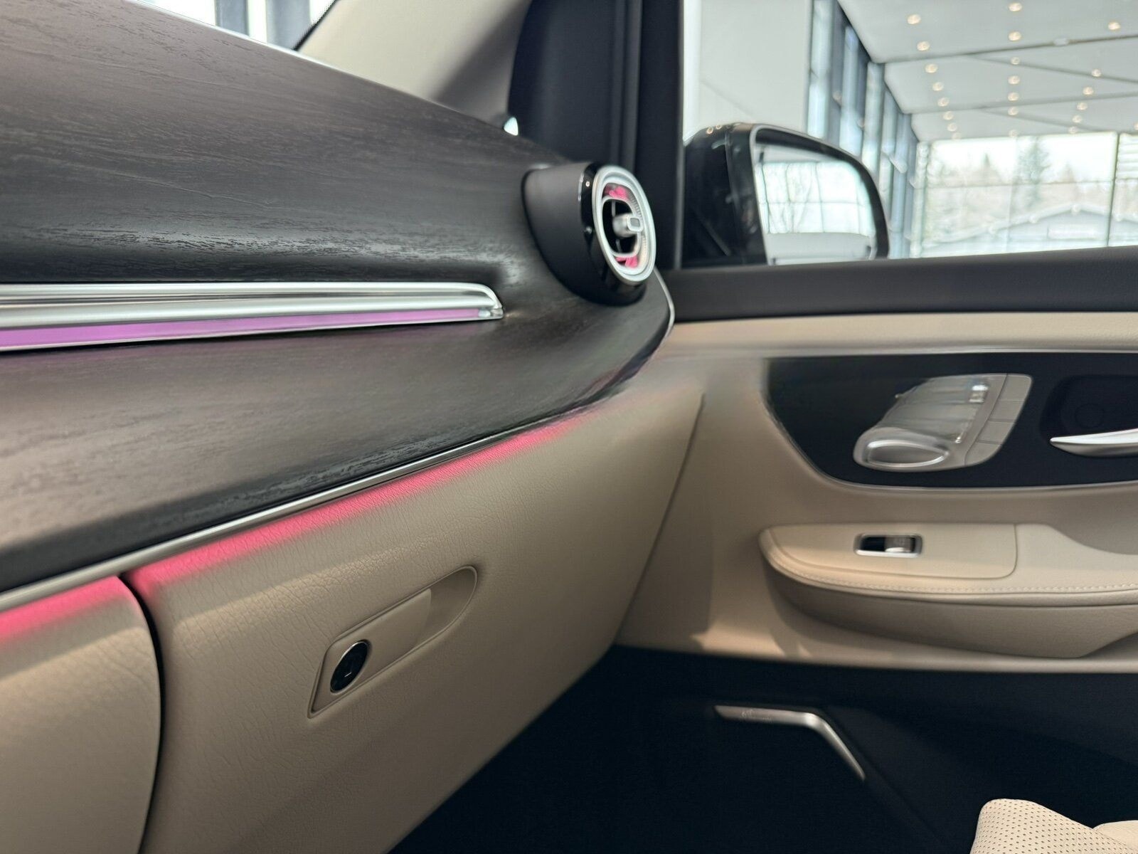 Mercedes-Benz V300 d 4M*AVANTGARDE*AIRMATIC*AMG*PANO*STHZG*AHK foto 20