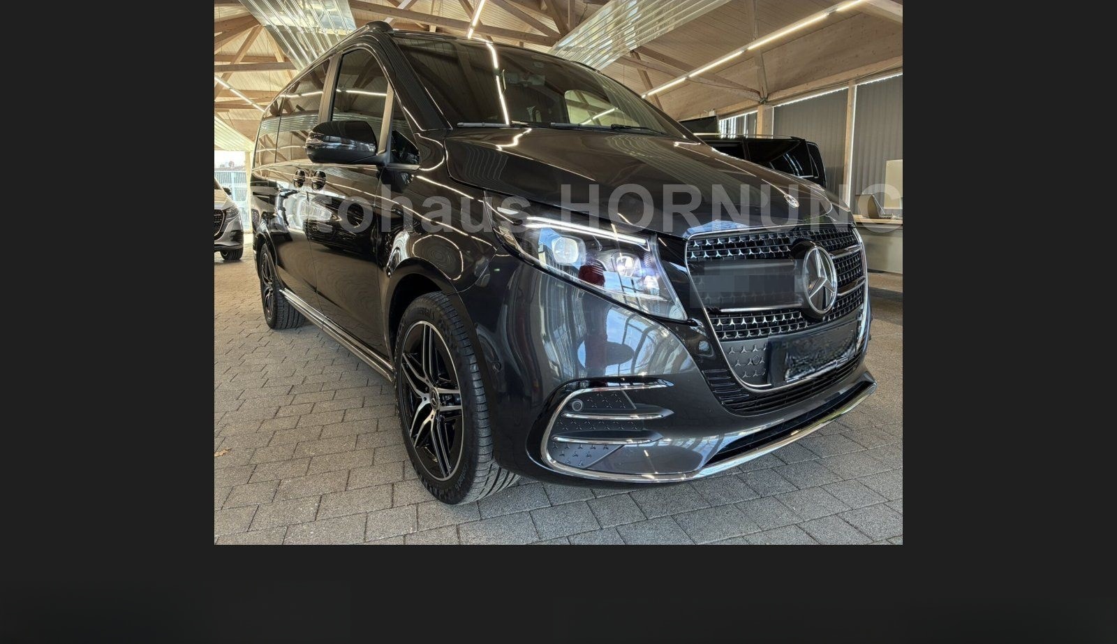 Mercedes-Benz V 300 d 4M*EXCLUSIVE*AMG*AIRMATIC*PANO*7-SITZER foto 1