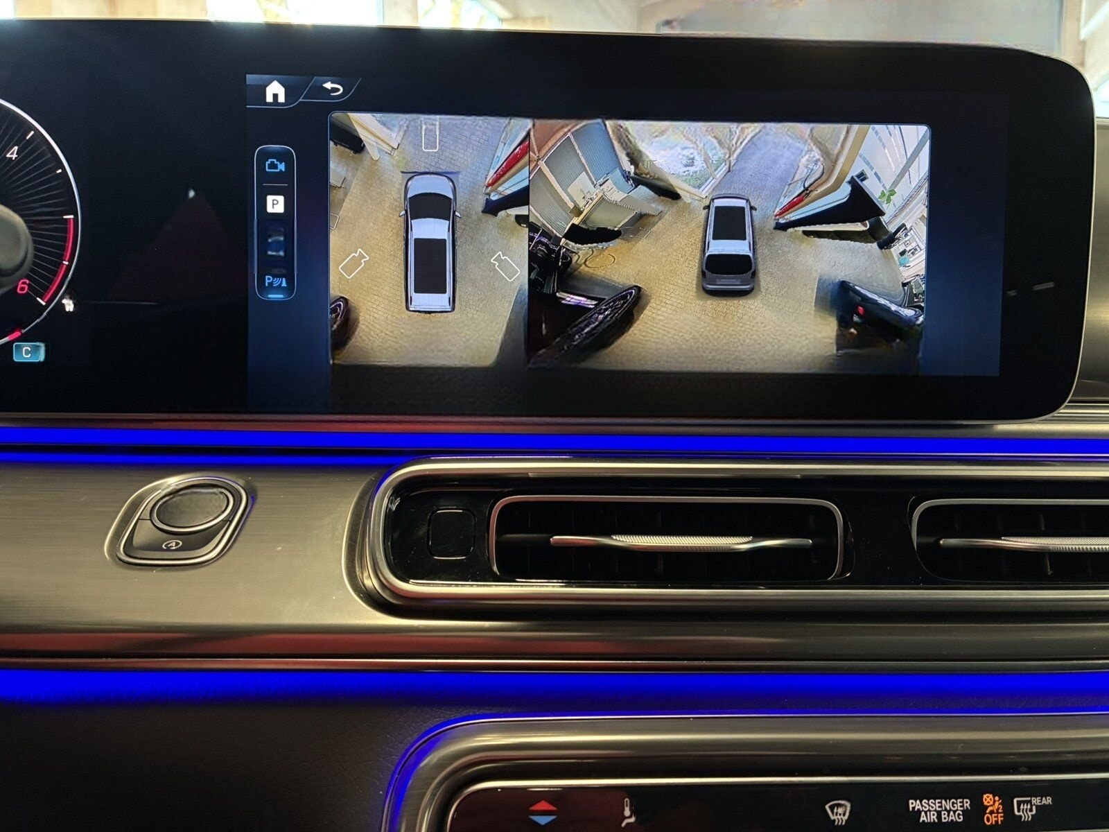 Mercedes-Benz V 300 d 4M*EXCLUSIVE*AMG*AIRMATIC*PANO*7-SITZER foto 20