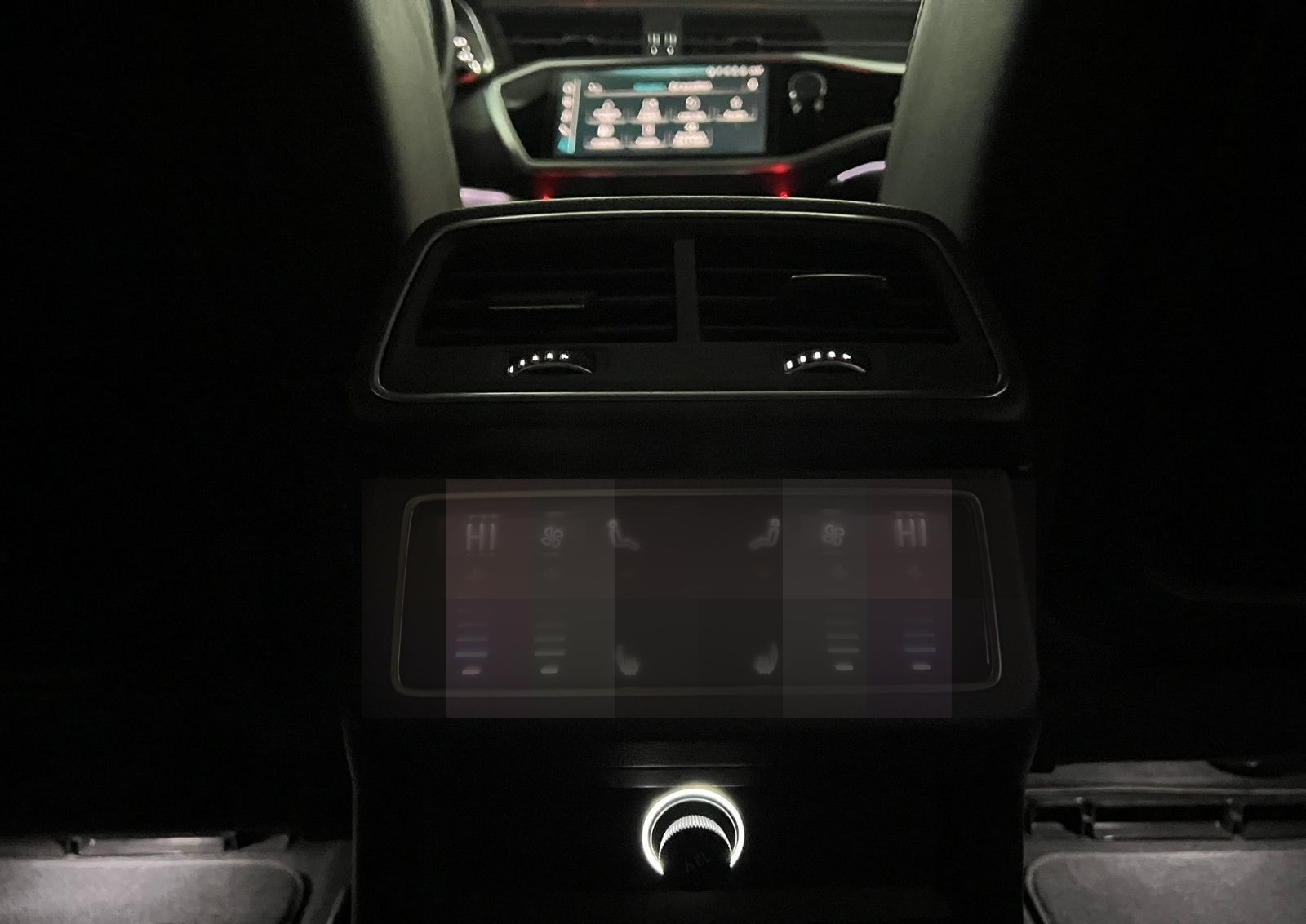 Audi A6 Avant 50 TDI Quattro S-LINE SPORT/PANO/AHK/AC foto 24