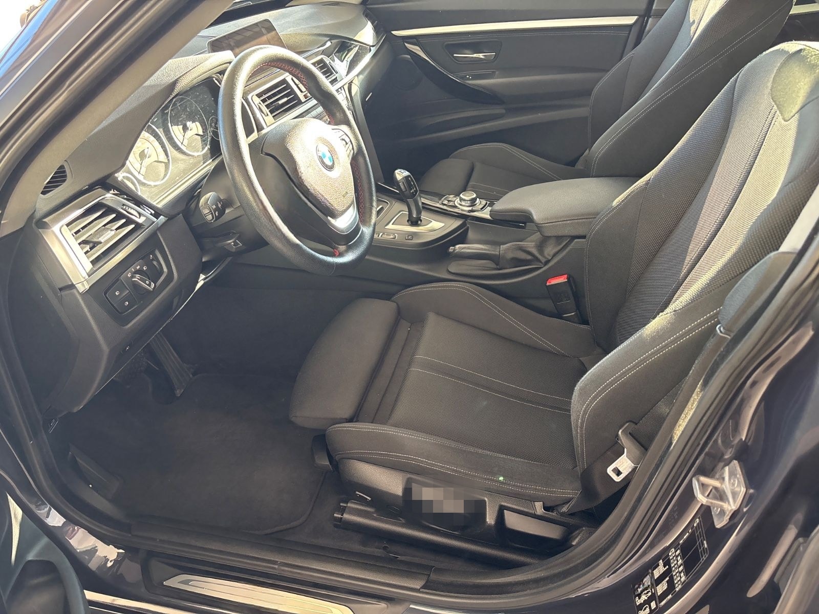 BMW 320 3 Gran Turismo 320 d xDrive Sport Line foto 12