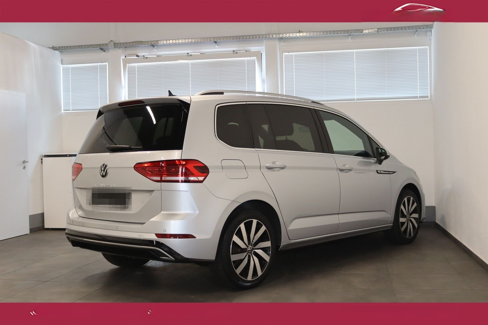 Volkswagen Touran 1.5 TSI 3x R-Line -NAV-LED-ACC-4xSHZ-TOTW foto 2