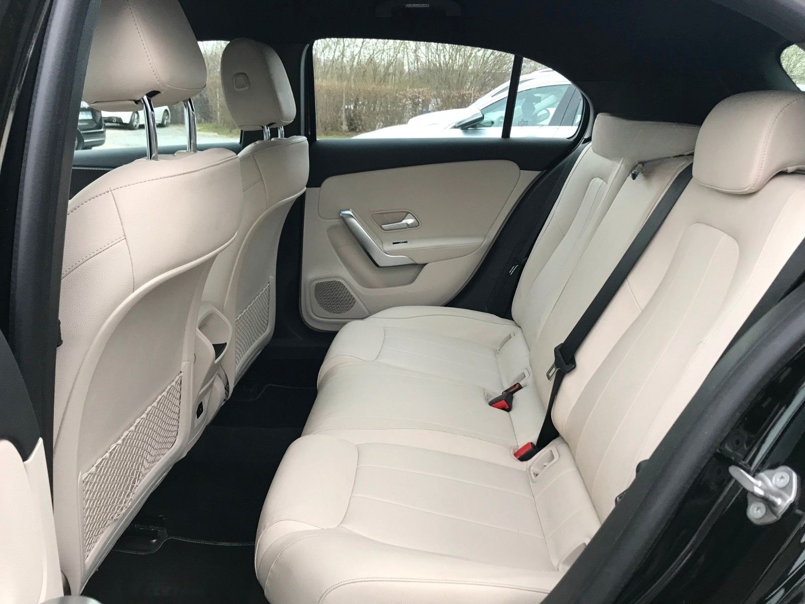 Mercedes-Benz A 200 d Progressive LED Leder Kam Key Ambiente foto 9