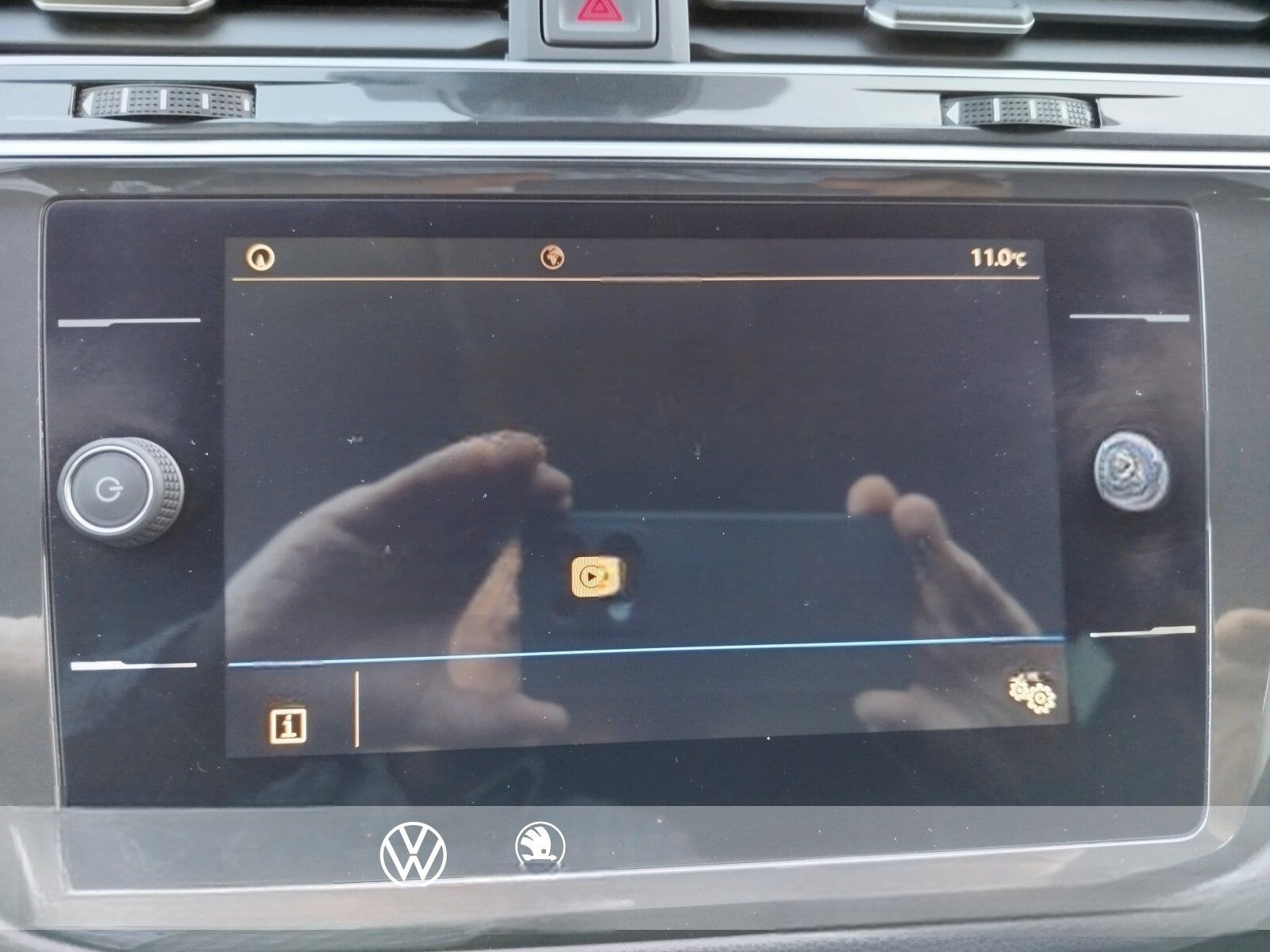 Volkswagen Tiguan 2.0 TDI DSG IQ.DRIVE AHK Standheizung HUD foto 14