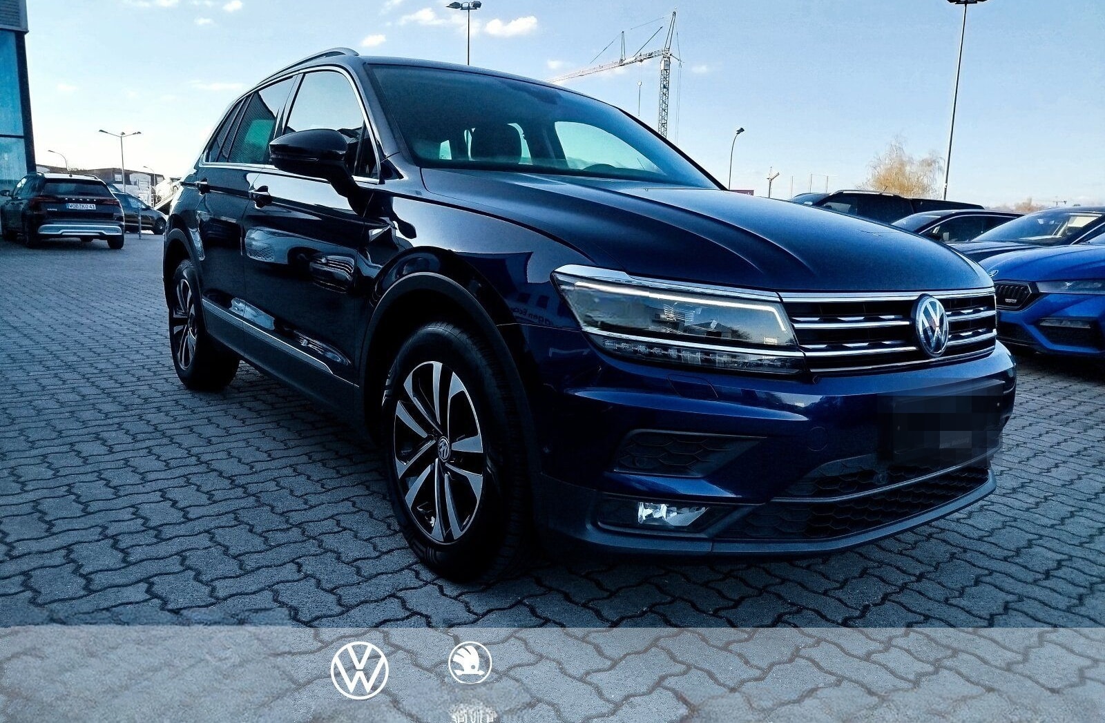Volkswagen Tiguan 2.0 TDI DSG IQ.DRIVE AHK Standheizung HUD foto 4