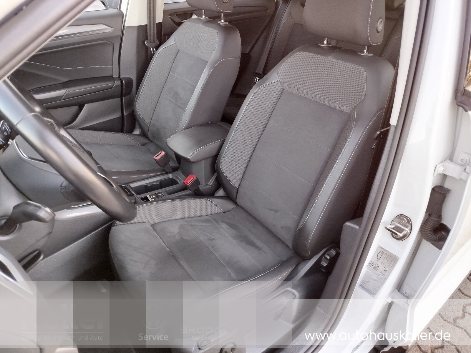 Volkswagen T-Roc 1.0 TSI Style Navi LEDPlus ACC Massage LED foto 9