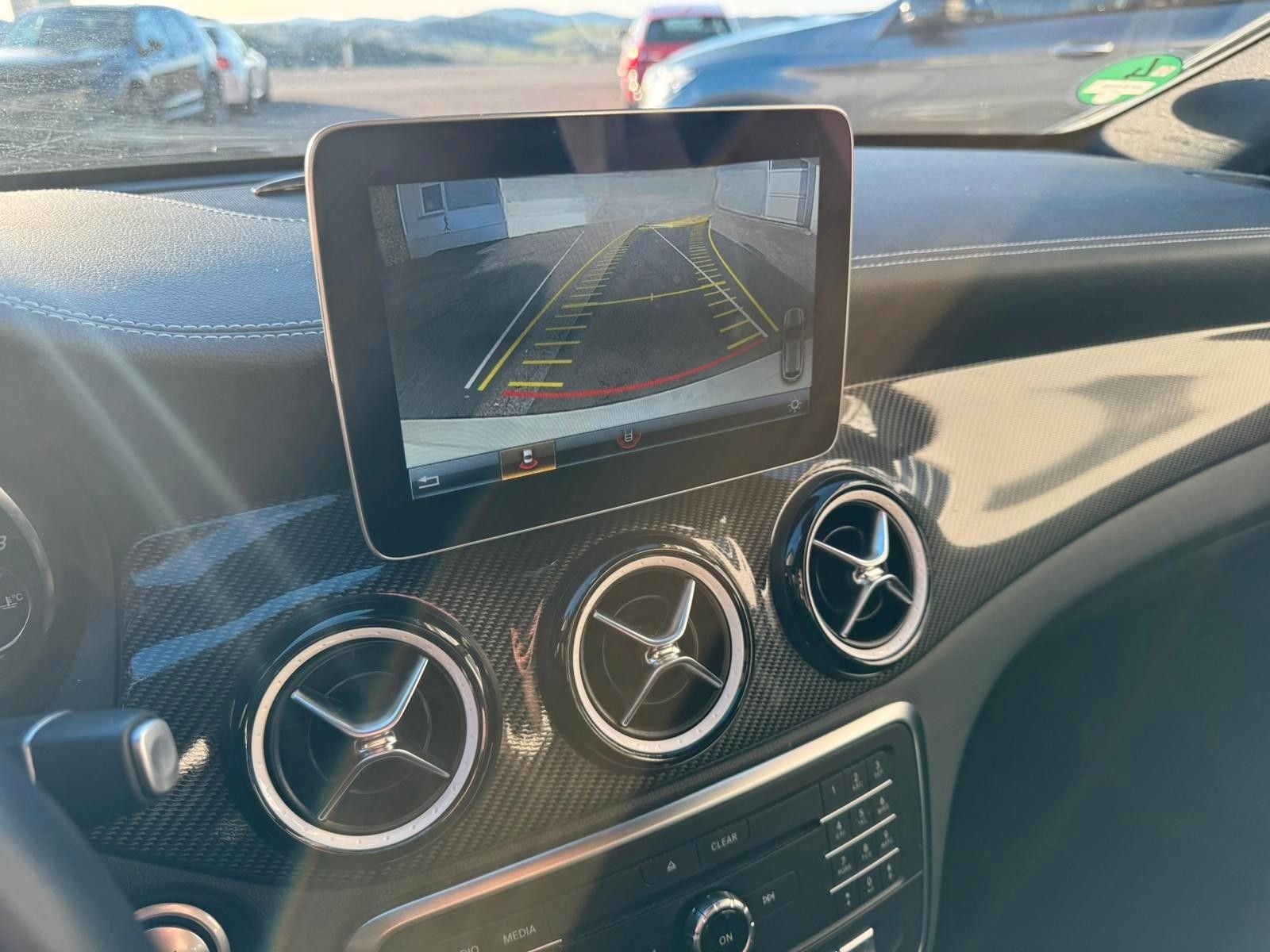 Mercedes-Benz CLA200 SB AMG 8FACH R-KAMERA LED CARPLAY NAVI foto 15