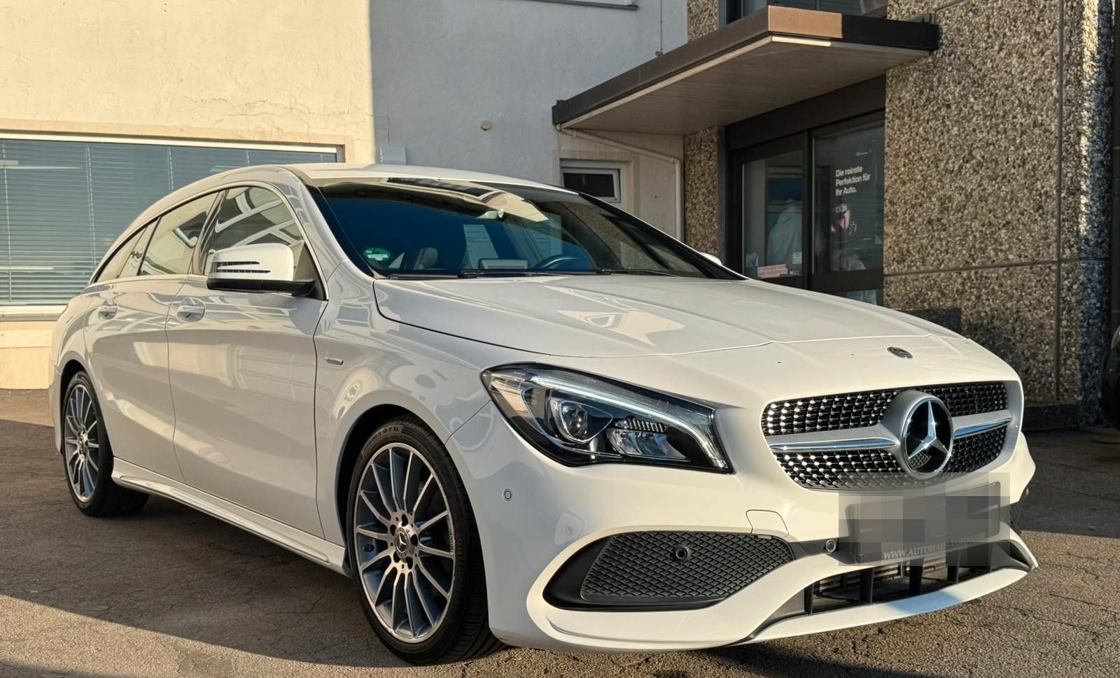 Mercedes-Benz CLA200 SB AMG 8FACH R-KAMERA LED CARPLAY NAVI foto 3