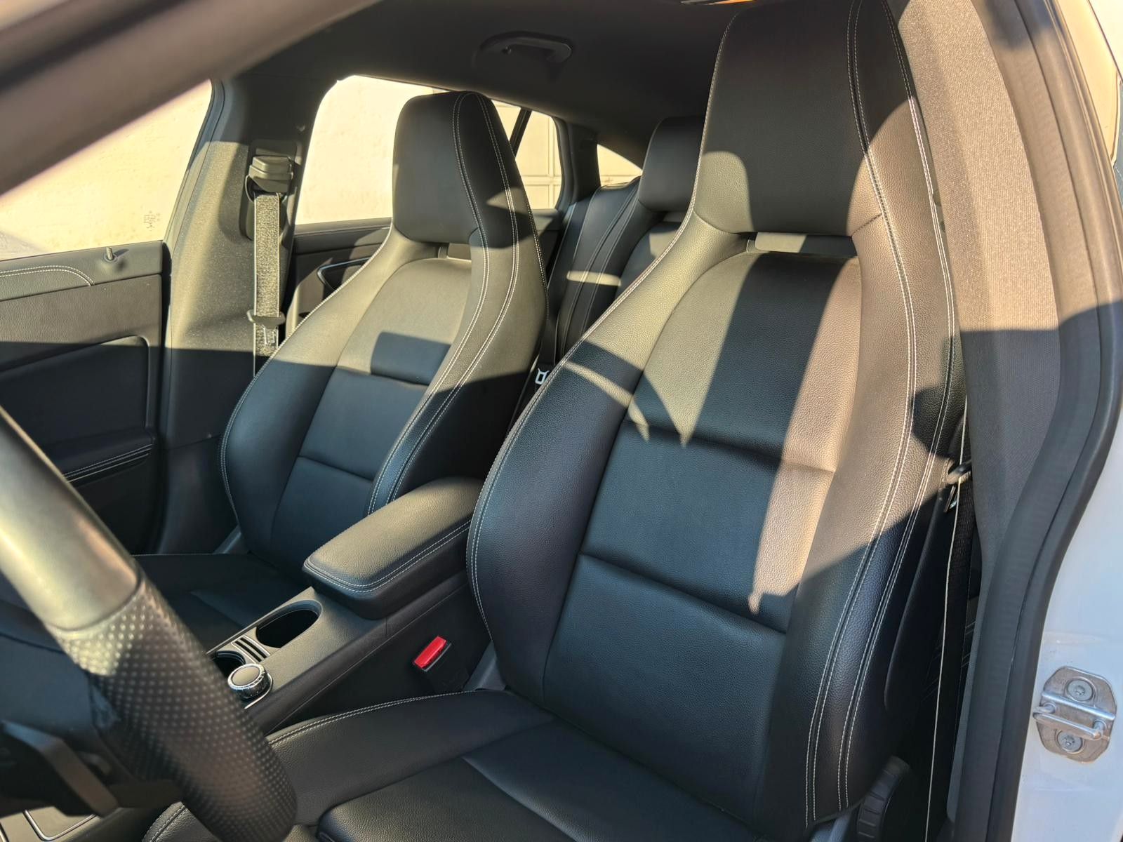 Mercedes-Benz CLA200 SB AMG 8FACH R-KAMERA LED CARPLAY NAVI foto 10