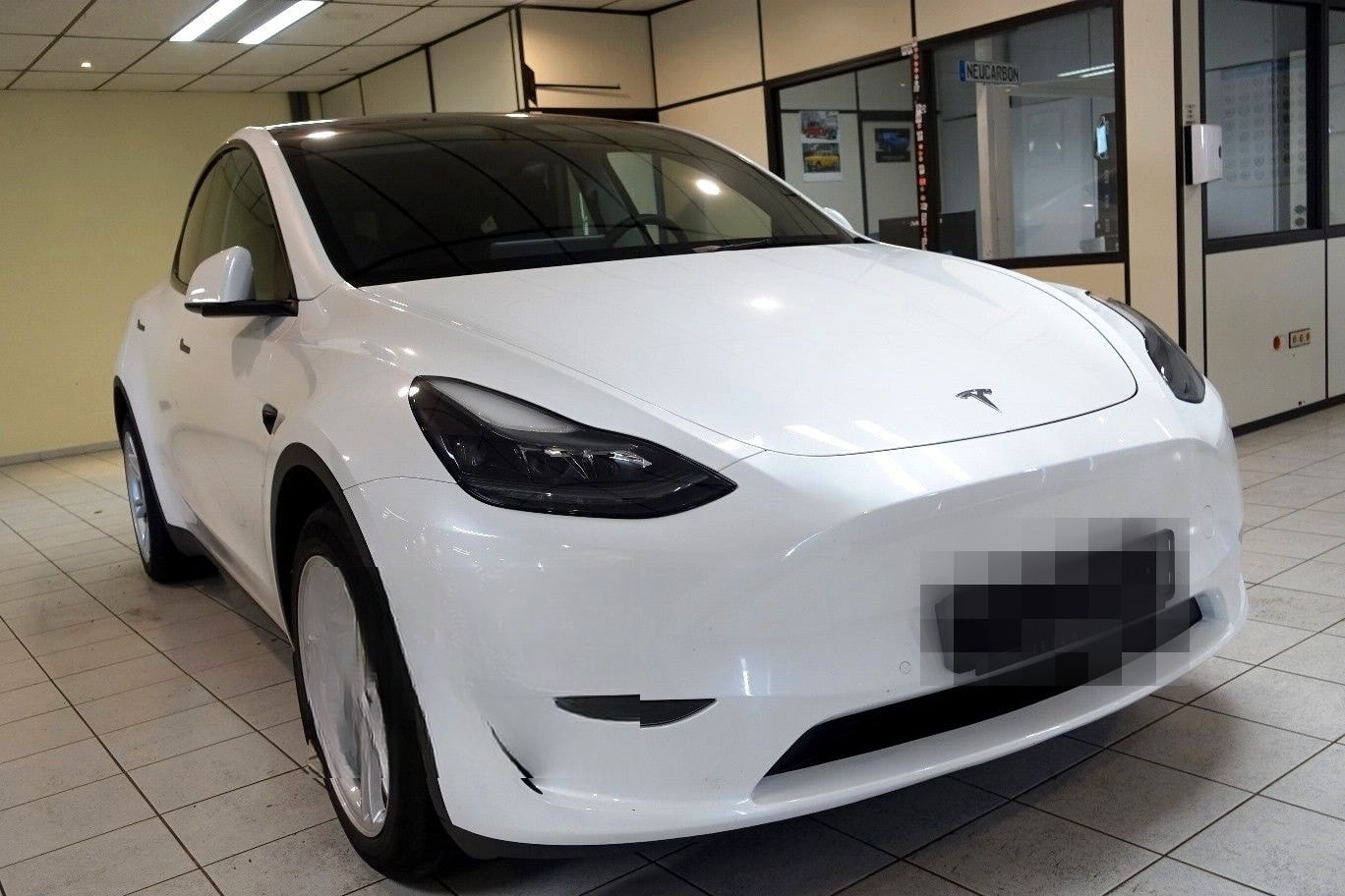 Tesla Model Y ohne Nachlackierung+kaufe auch Tesla an+ foto 12