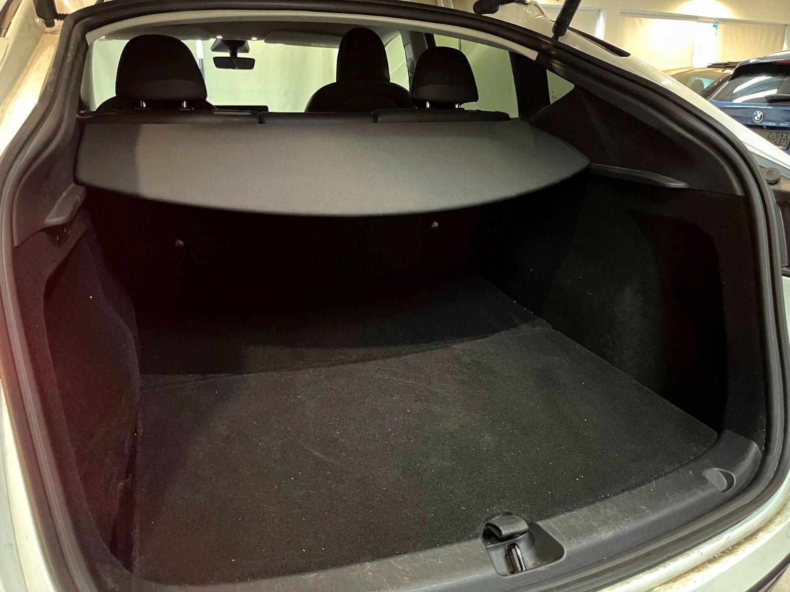 Tesla Model Y ohne Nachlackierung+kaufe auch Tesla an+ foto 13