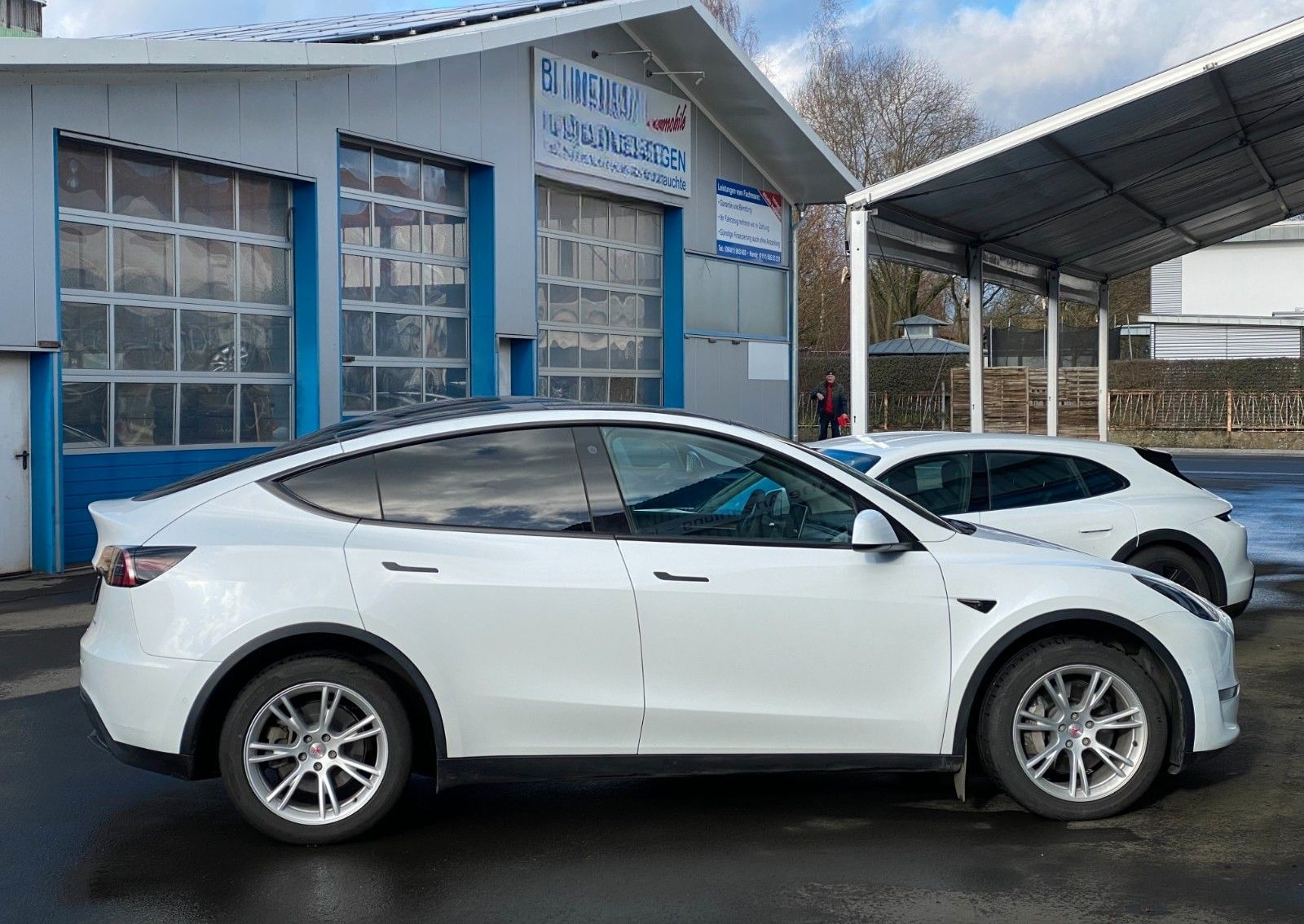 Tesla Model Y ohne Nachlackierung+kaufe auch Tesla an+ foto 16