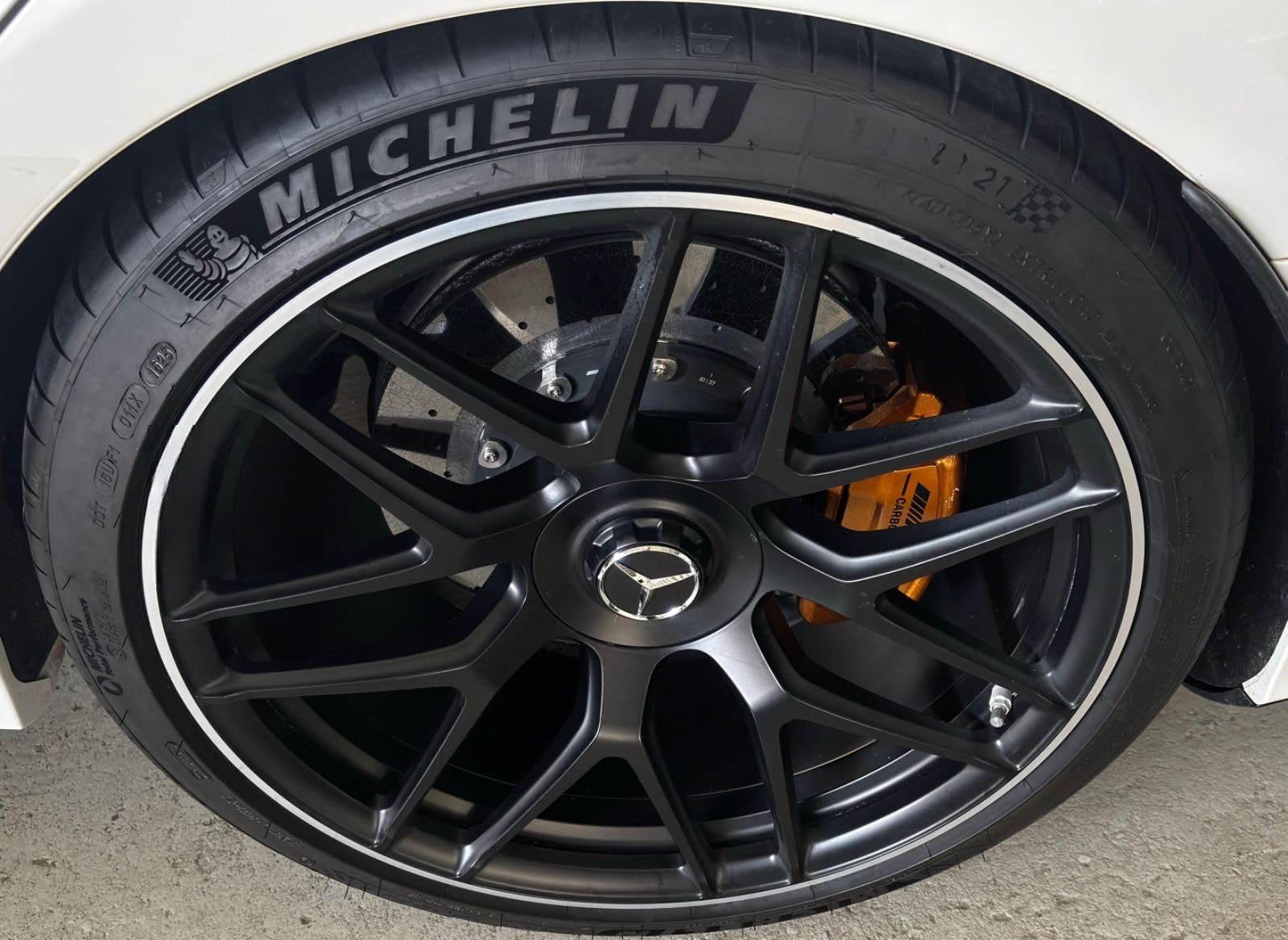 Mercedes-Benz AMG GT 63 S /Carbon/MB100/Keramik/Massage/AeroP. foto 20