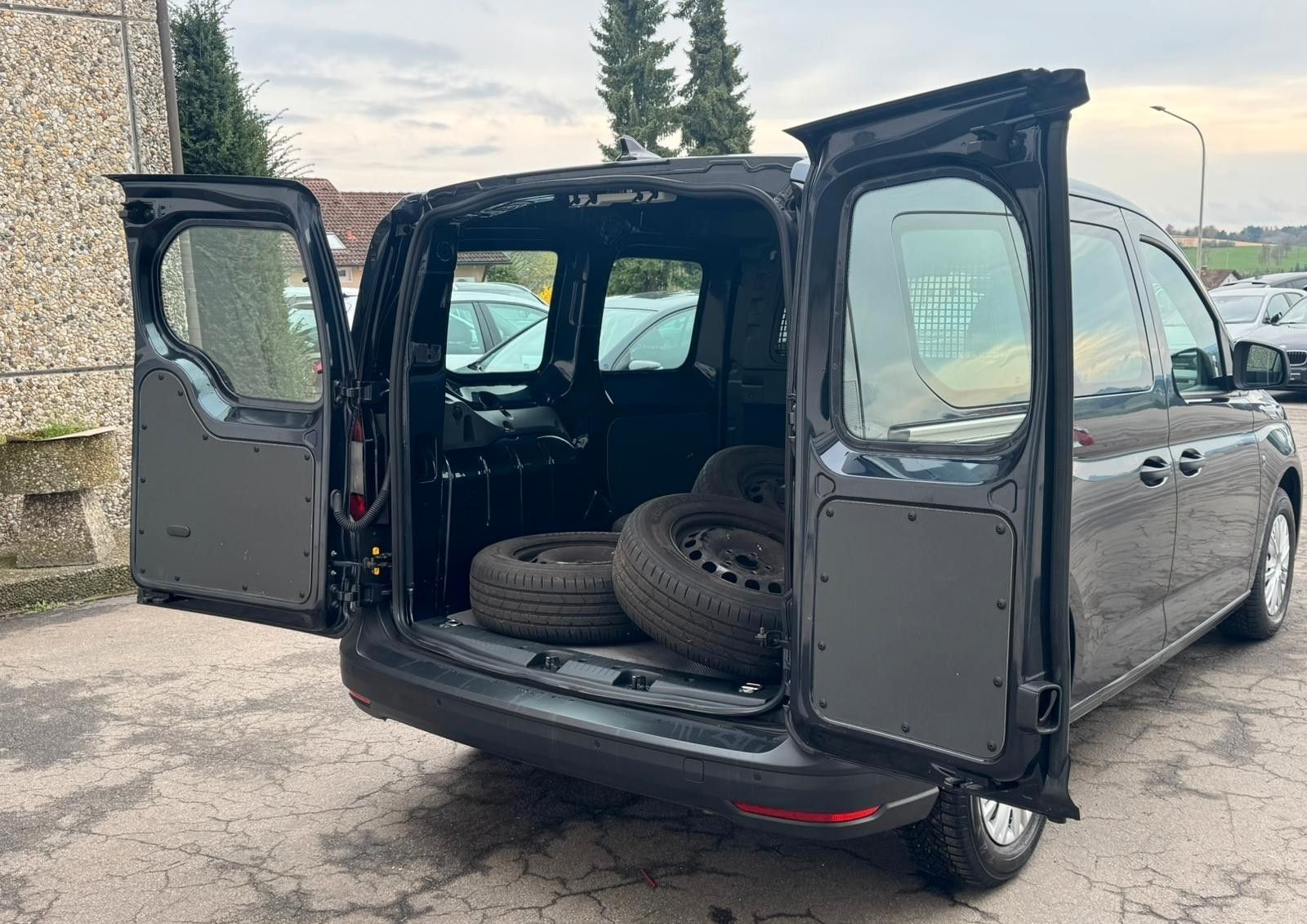 Volkswagen Caddy 2.0 TDI Cargo FENSTER LEDER PDC NAVI SHZ foto 23