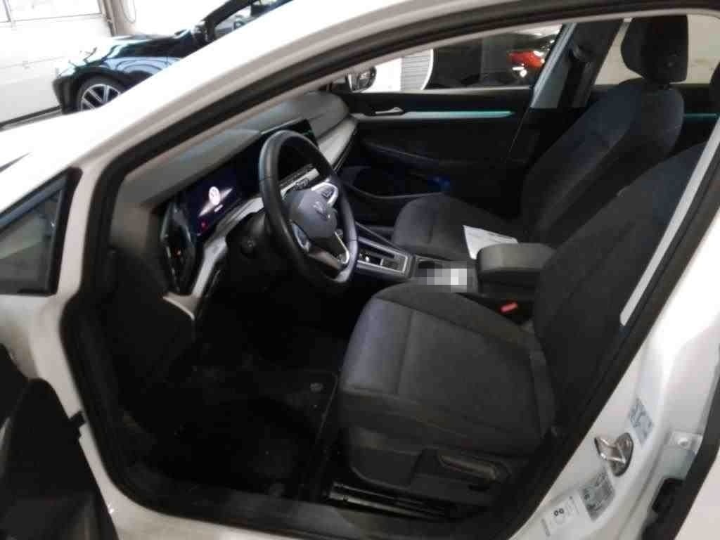 Volkswagen Golf VIII Lim. Life 2.0 TDI LED/KAM/SHZ/LKHZ/ACC foto 6