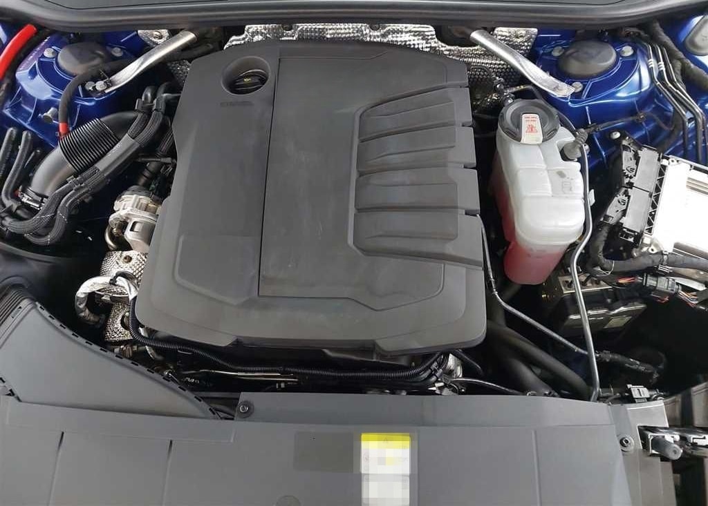 Audi A6 Avant sport 40 2.0 TDI S-tronic S line Paket foto 24