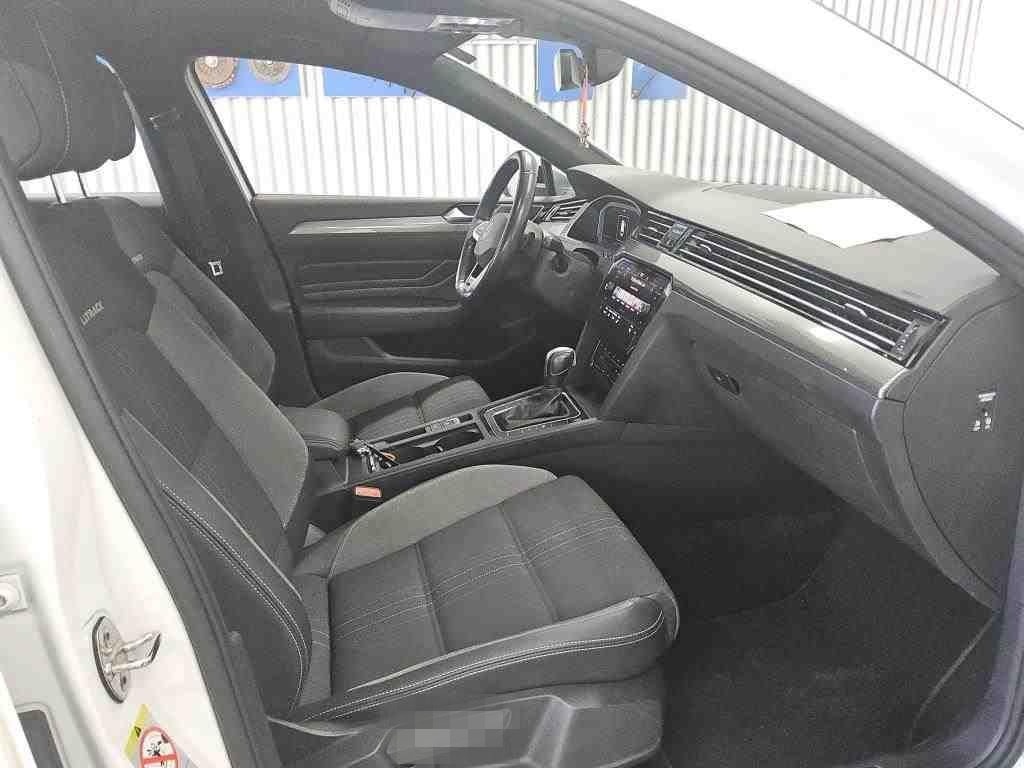 Volkswagen Passat Alltrack 2.0TDI 4Mot IQ.Navi AHK ParkAss foto 6