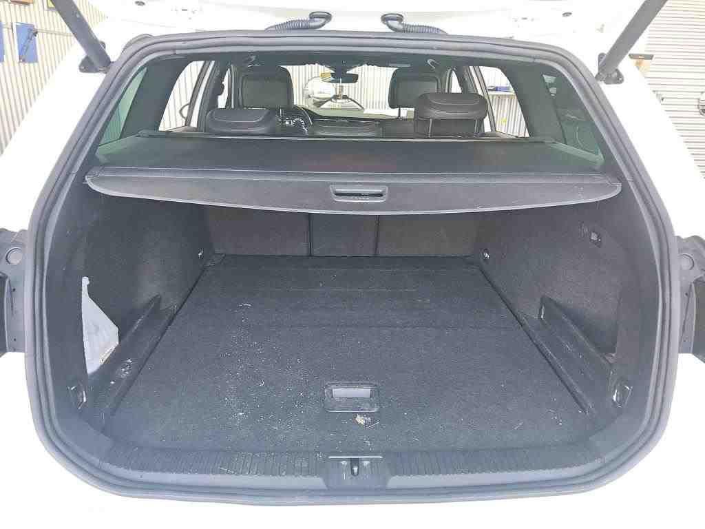 Volkswagen Passat Alltrack 2.0TDI 4Mot IQ.Navi AHK ParkAss foto 8