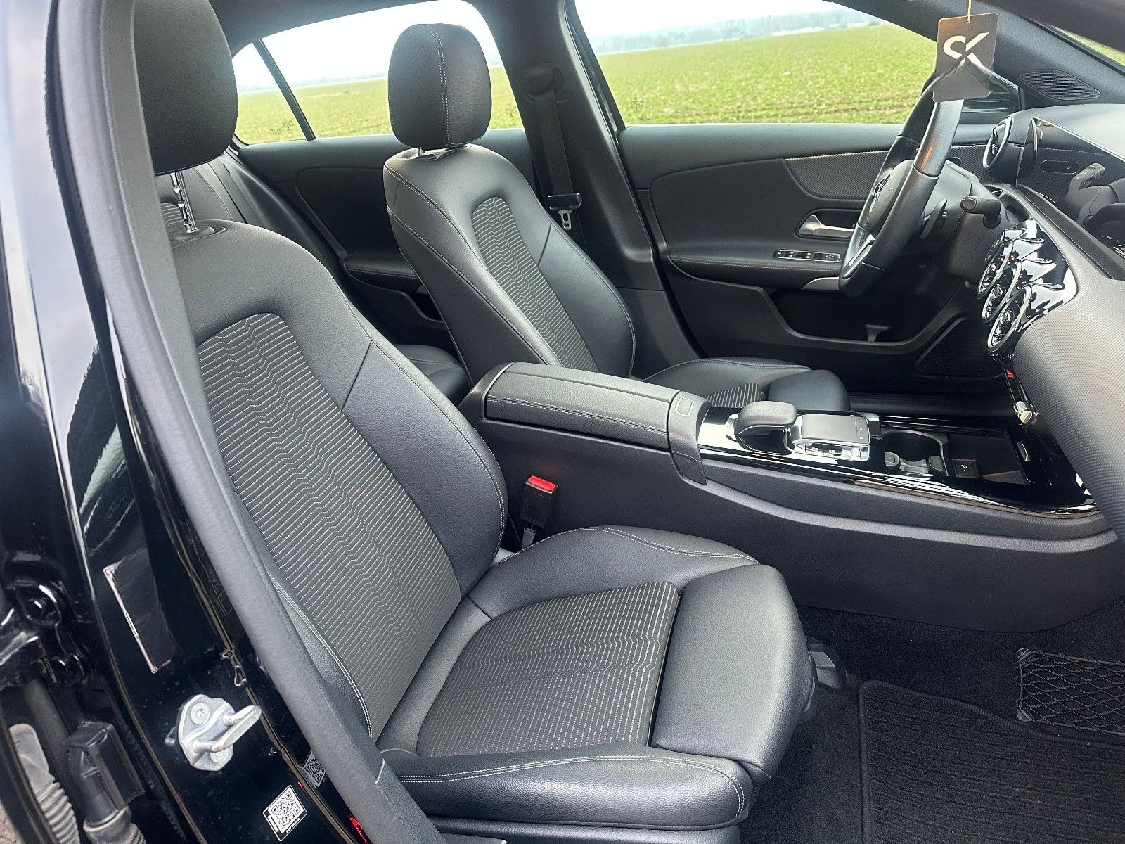 Mercedes-Benz A 200 Progressive Pano Navi Kamera LED foto 12