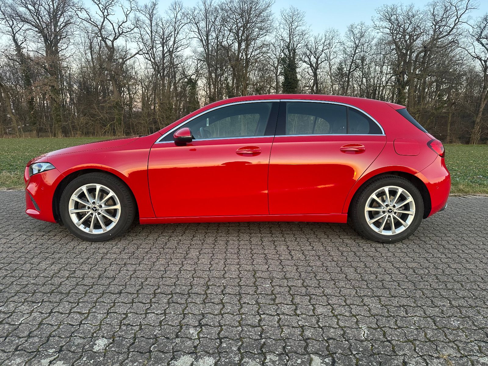 Mercedes-Benz A 180 Progressive Automatik Navi wenig Km foto 10