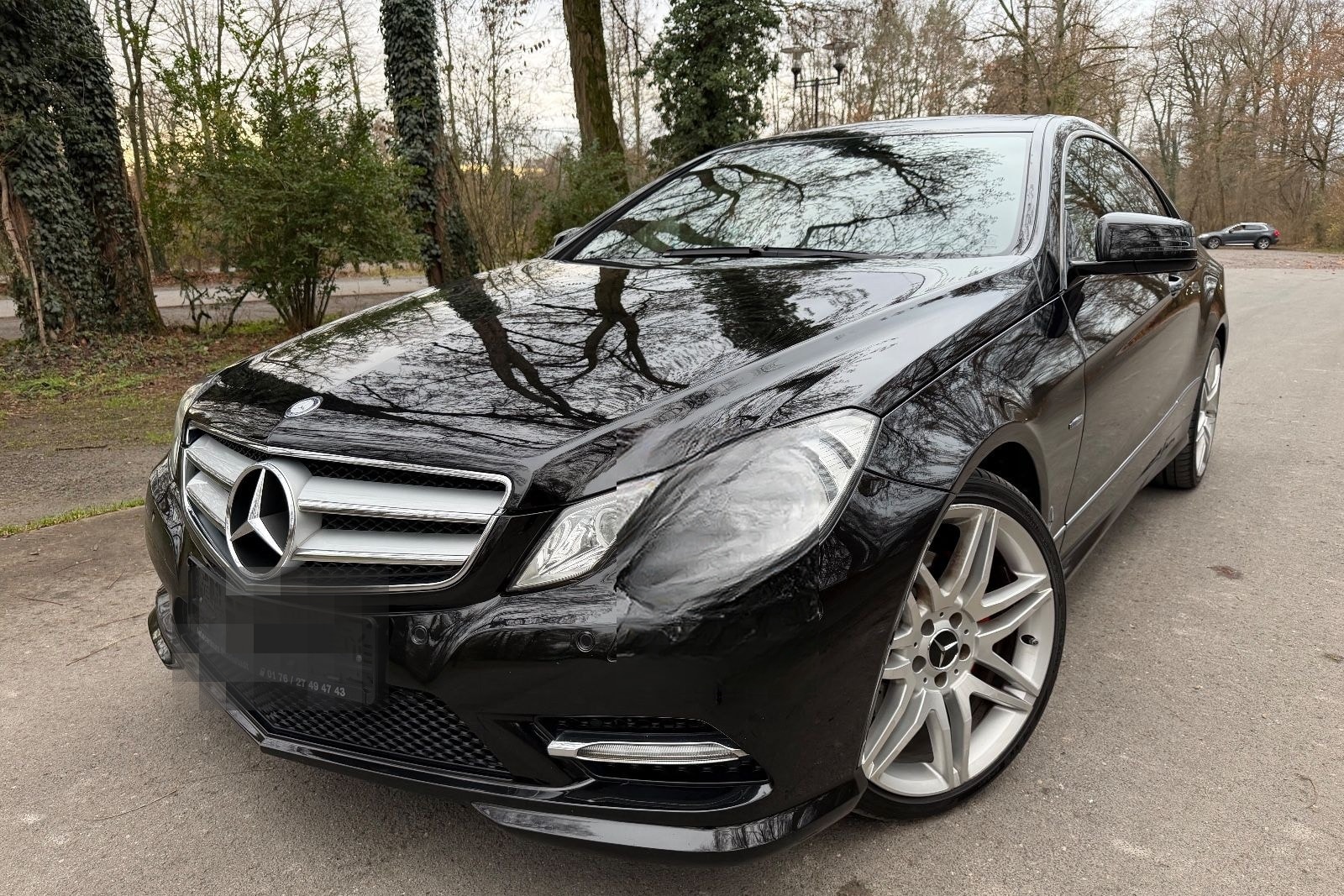 Mercedes-Benz E 350 Coupe AMG-Line Super Optik wenig km foto 1