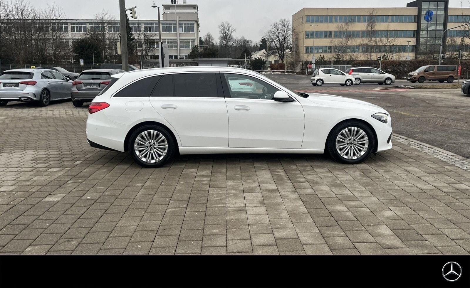Mercedes-Benz C 220 T d 4M Avantgarde Pano 360° Standh. NP76 foto 6