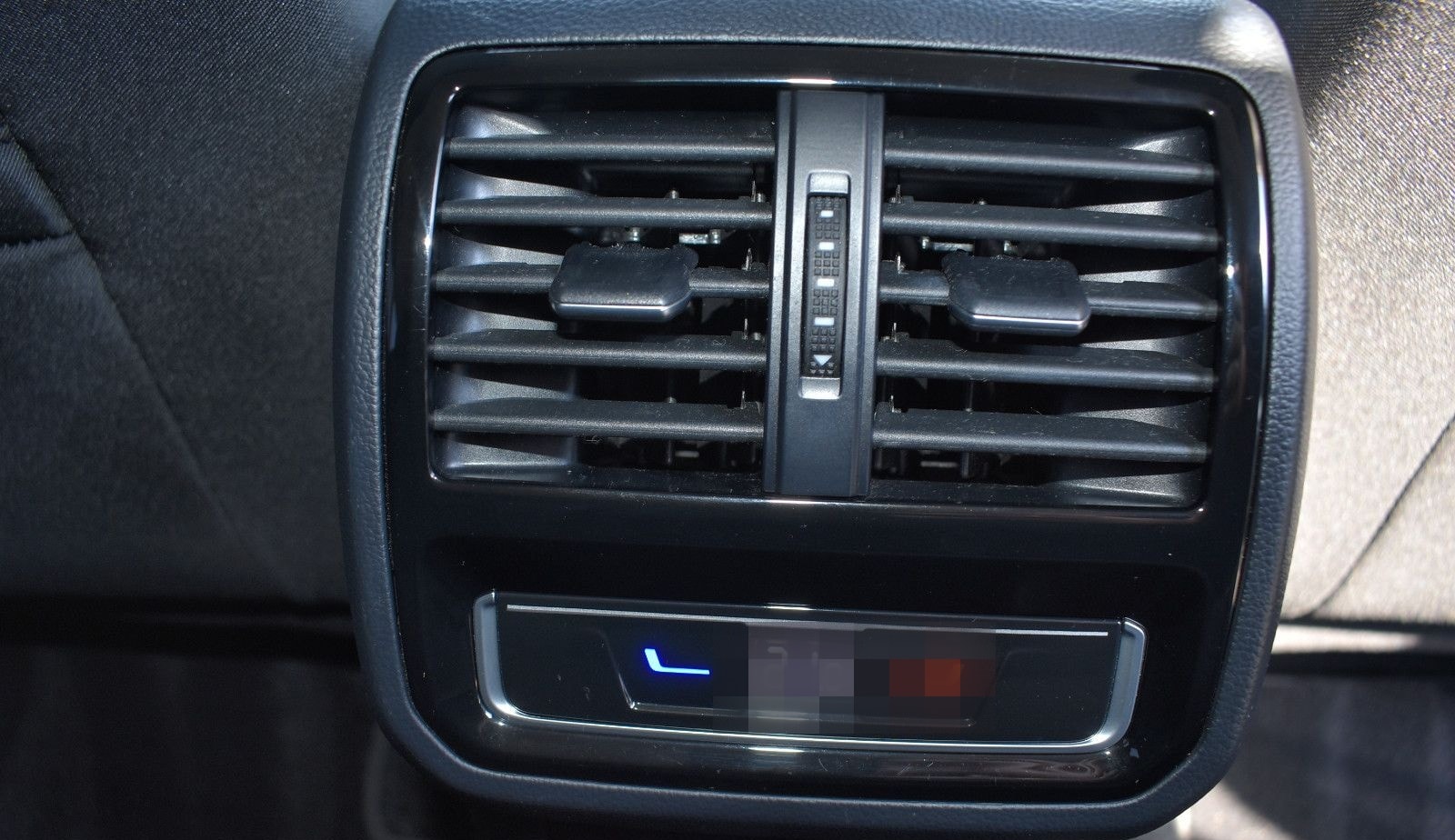 Volkswagen Passat Variant 2.0 TDI SCR Business LED-Scheinwe foto 15