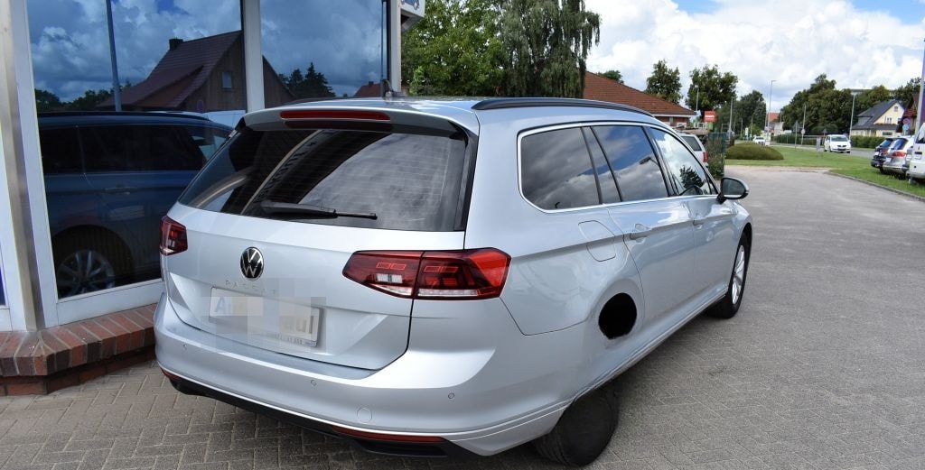 Volkswagen Passat Variant 2.0 TDI SCR Business LED-Scheinwe foto 3
