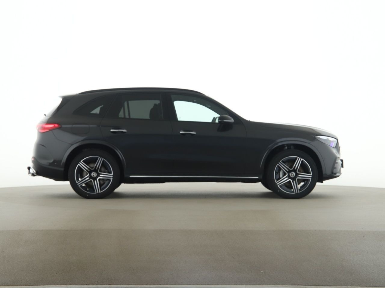 Mercedes-Benz GLC 300 de 4MATIC mit EQ Hybrid Technologie AMG foto 8