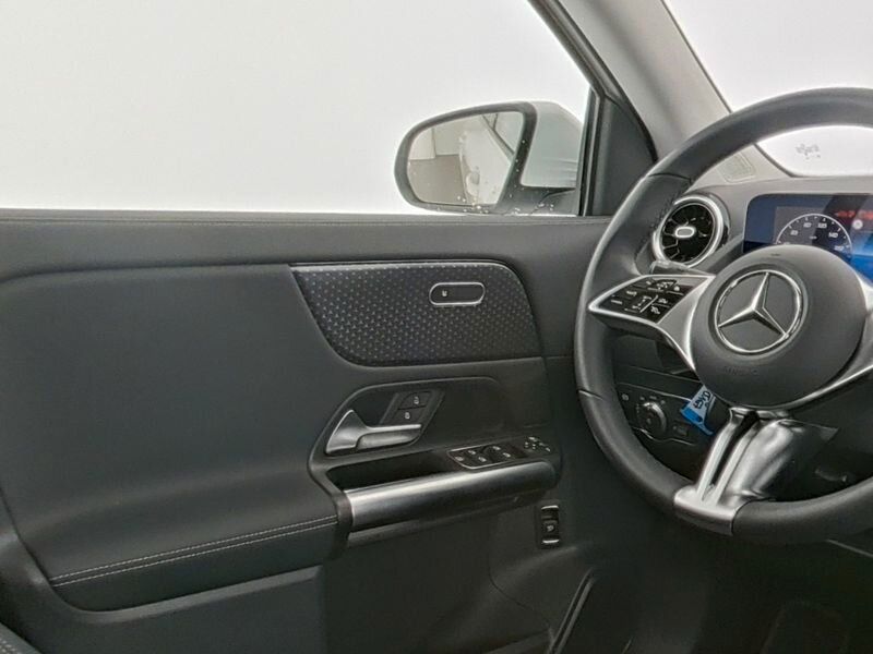 Mercedes-Benz GLA 180 Advanced AHK*LED*RFK*WINTER-PAKET*SHZ*** foto 10