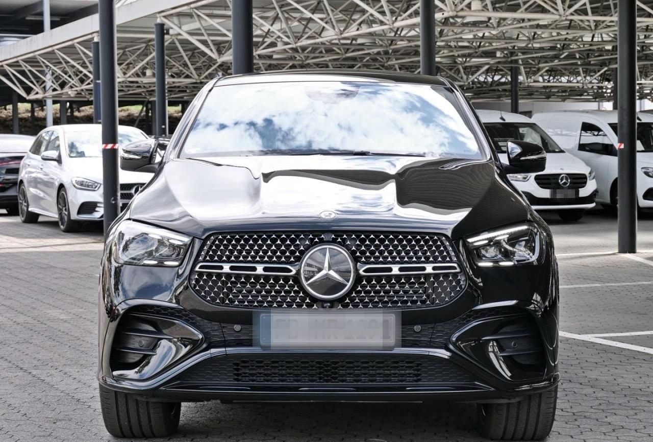 Mercedes-Benz GLE 300 d 4MATIC Coupé AMG Night Panorama 360° foto 2