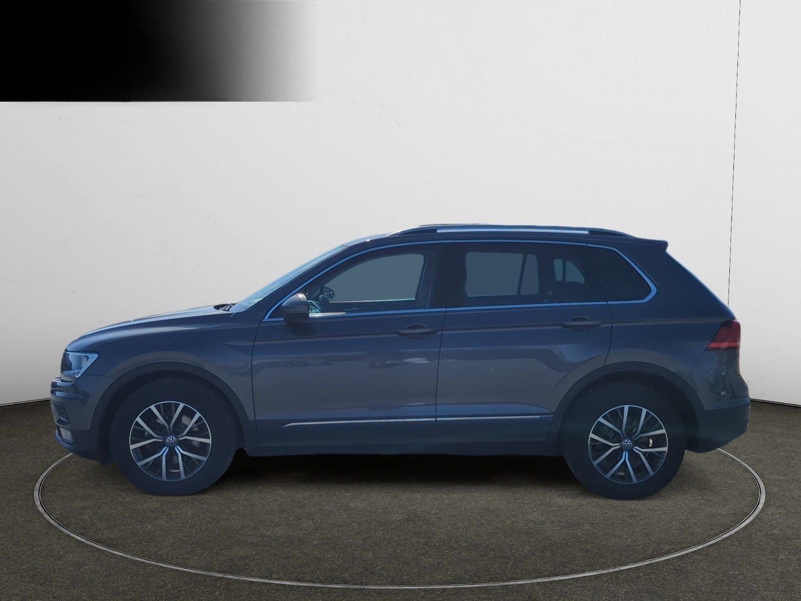 Volkswagen Tiguan Comfortline 2.0 TDI DSG ACC*AHK*NAVI*PDC foto 3