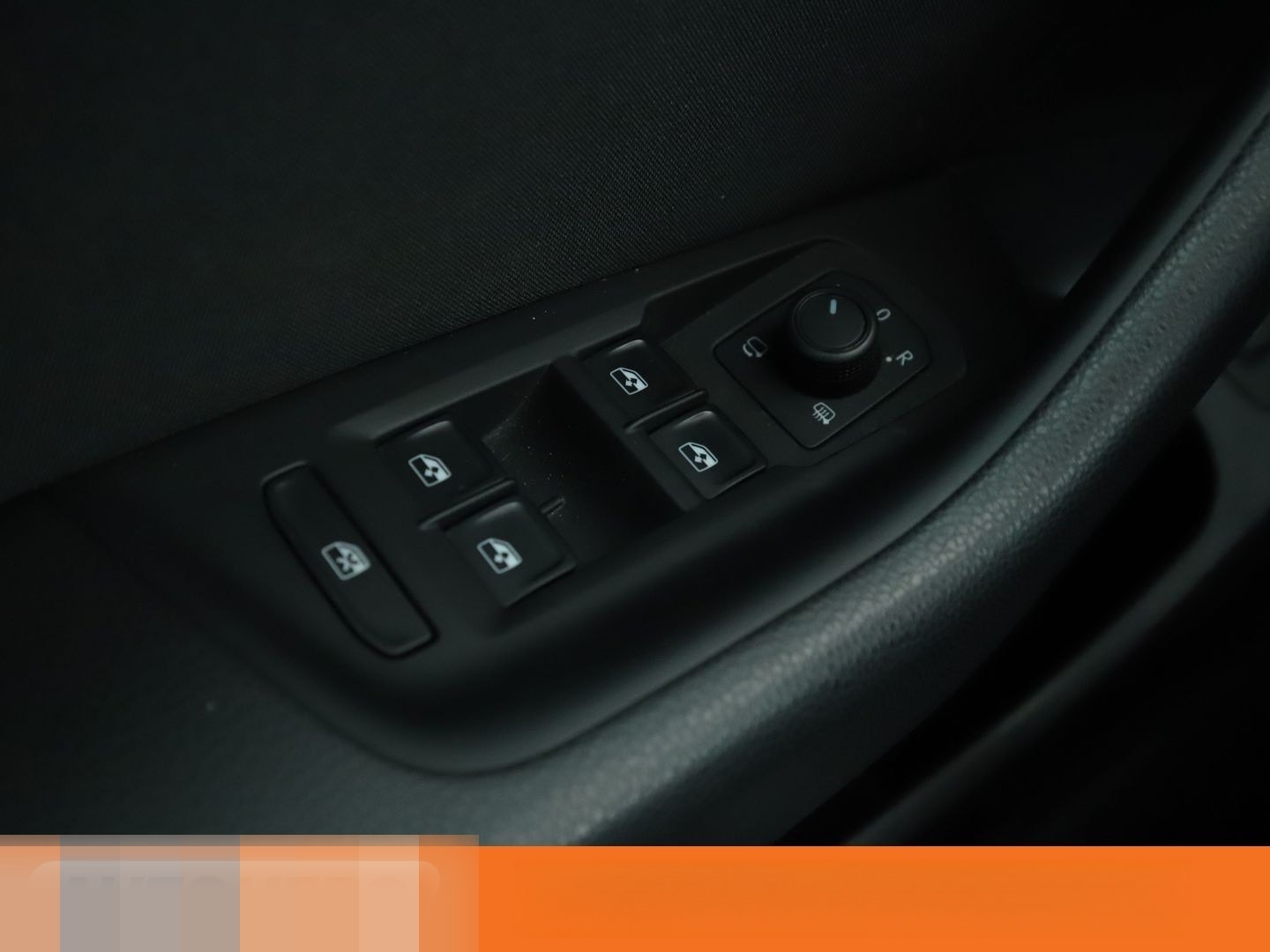 Volkswagen Passat 2.0 TSI Business Aut.*NAVI*HEAD-UP*360CAM foto 25