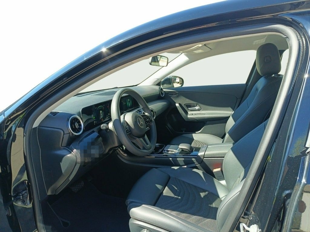 Mercedes-Benz A 250 e AUT KlimaA LED LM Navi PDC ParkAss SHZ foto 12