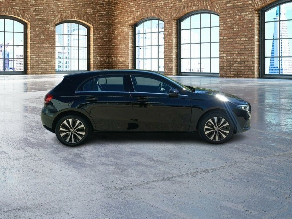 Mercedes-Benz A 250 e AUT KlimaA LED LM Navi PDC ParkAss SHZ foto 4