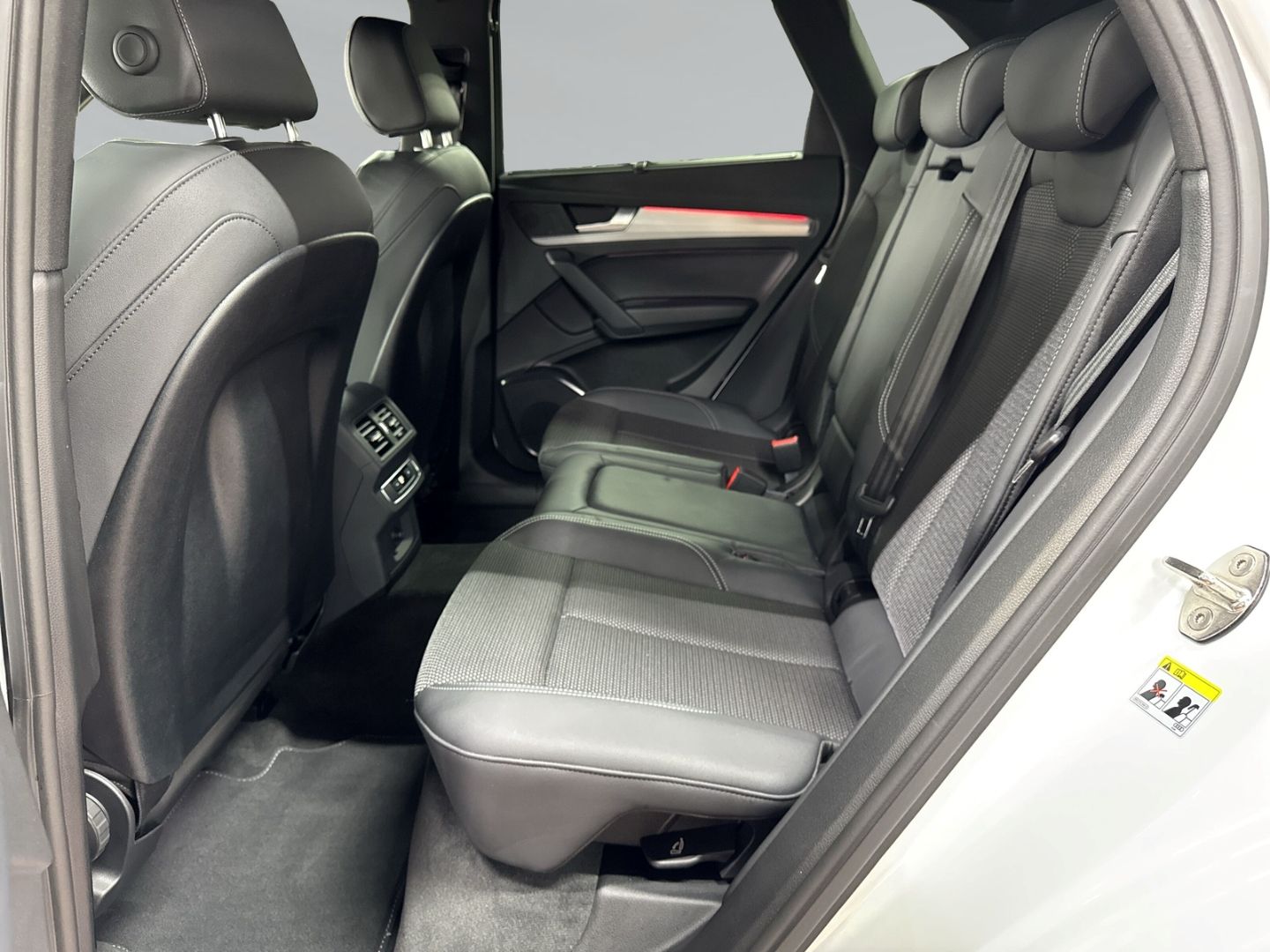 Audi Q5 50 TFSI e S line qu tro AHK+Kamera+Matrix+Pan foto 11