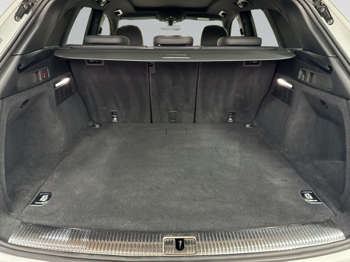 Audi Q5 50 TFSI e S line qu tro AHK+Kamera+Matrix+Pan foto 8