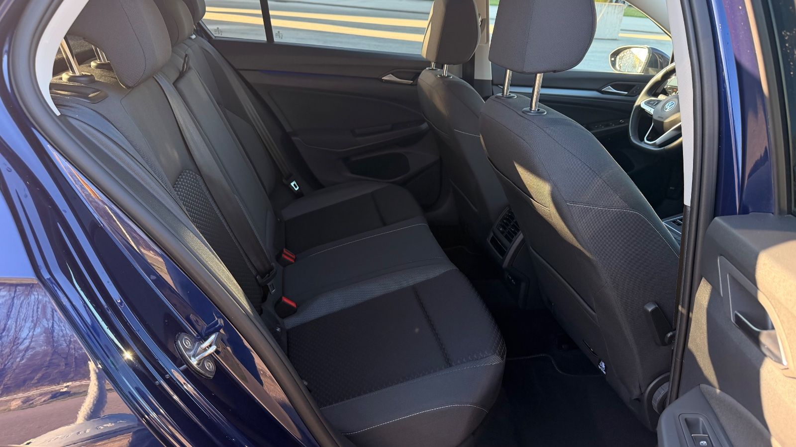 Volkswagen Golf VIII Lim. Active /LED/Autom./ACC foto 11