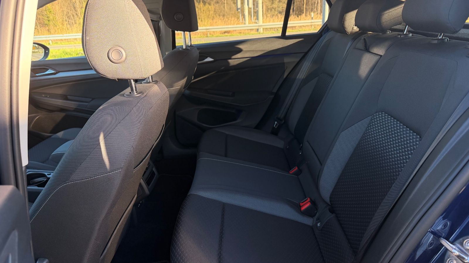 Volkswagen Golf VIII Lim. Active /LED/Autom./ACC foto 13